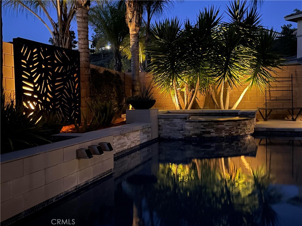46093 Hunter Trail