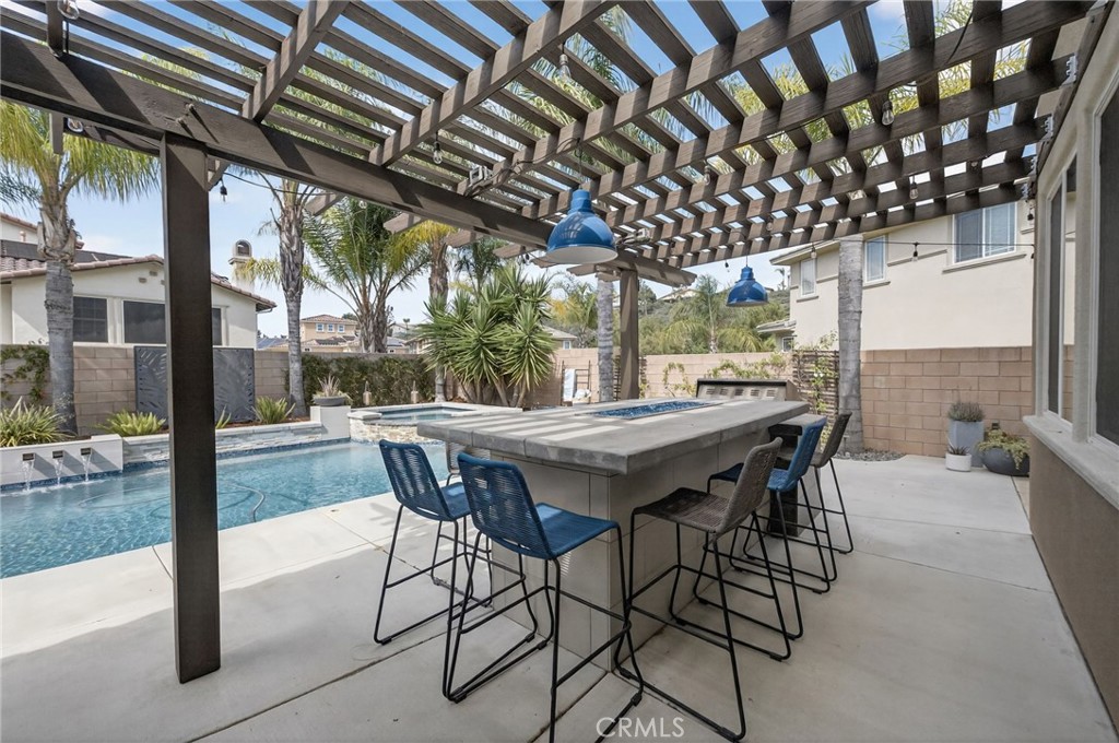 46093 Hunter Trail
