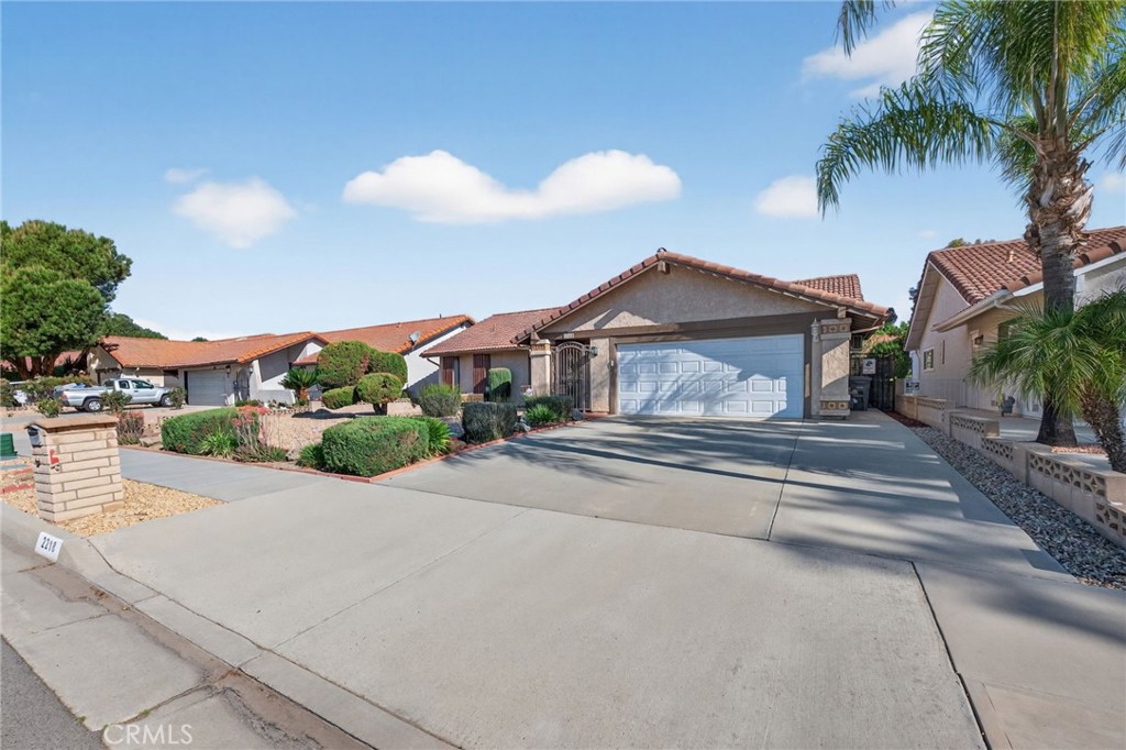 2218 Redwood Drive