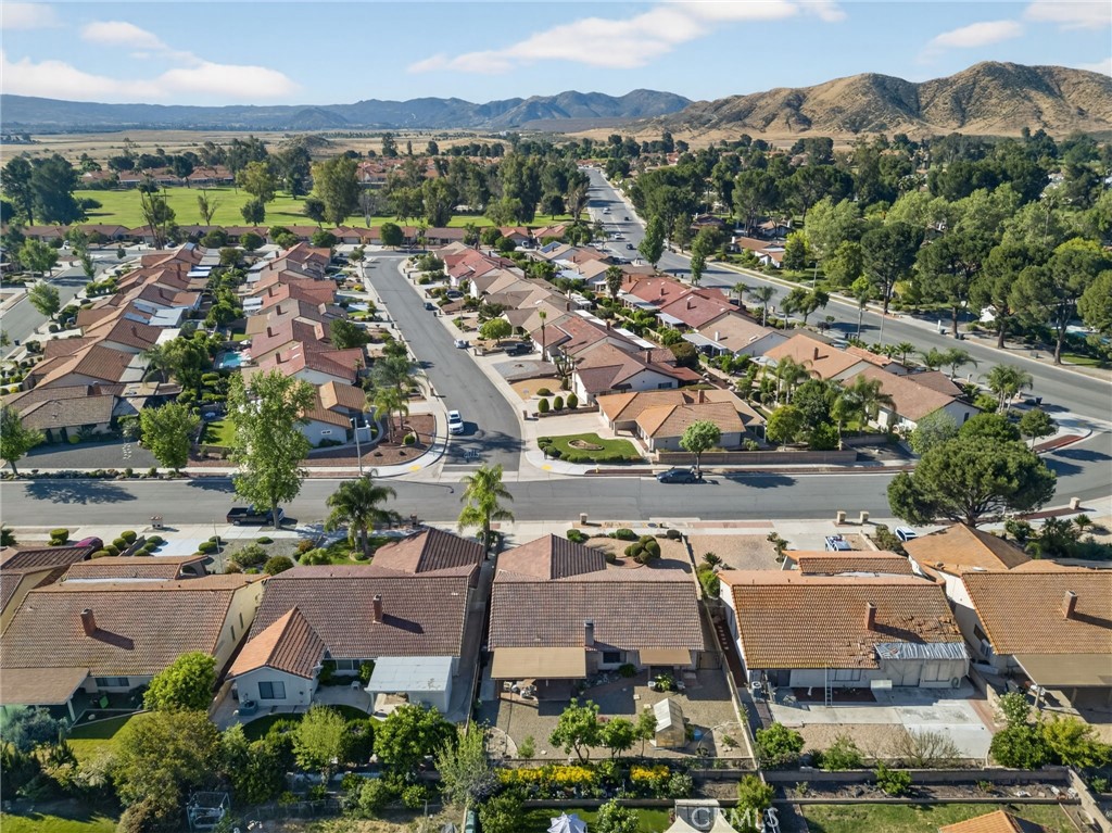 2218 Redwood Drive