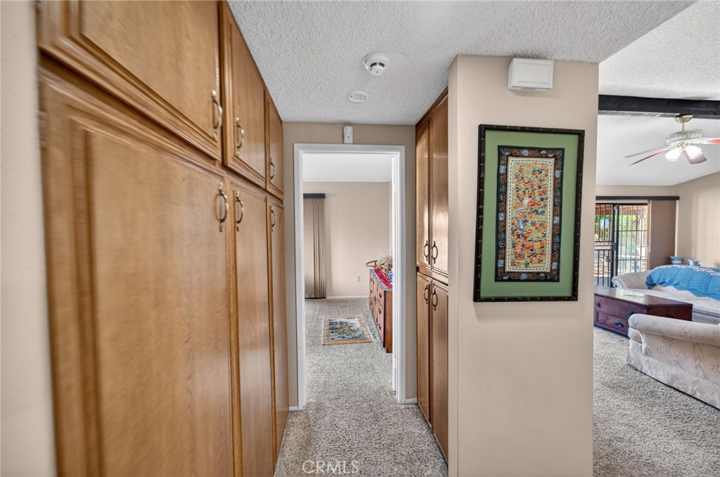 2218 Redwood Drive