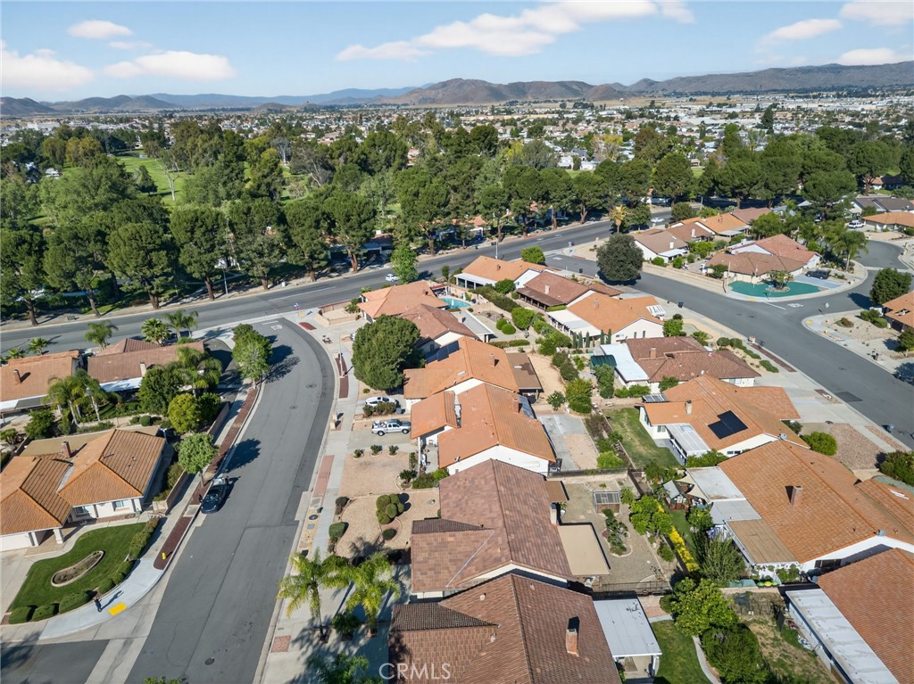 2218 Redwood Drive
