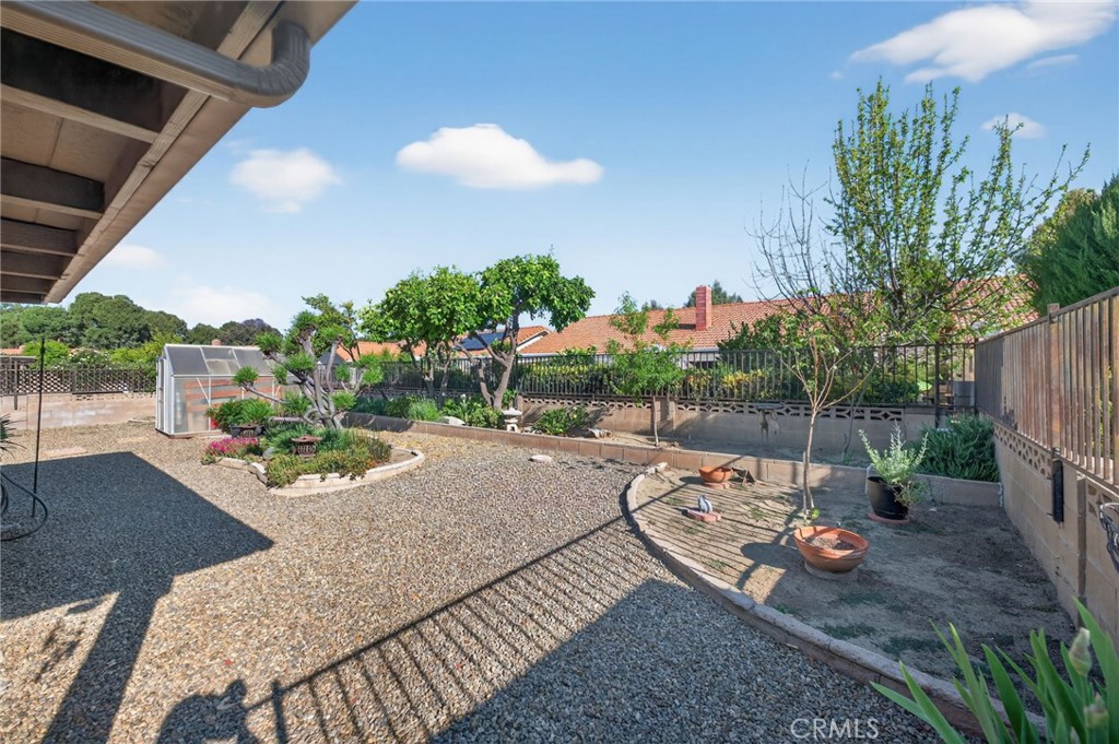 2218 Redwood Drive
