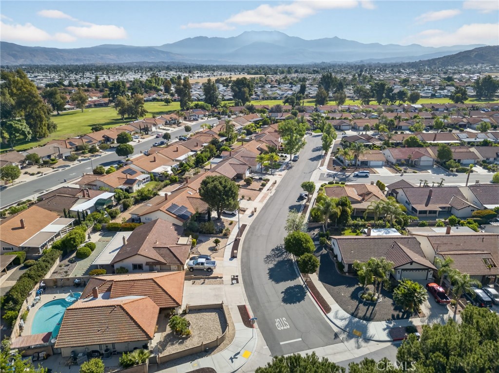 2218 Redwood Drive