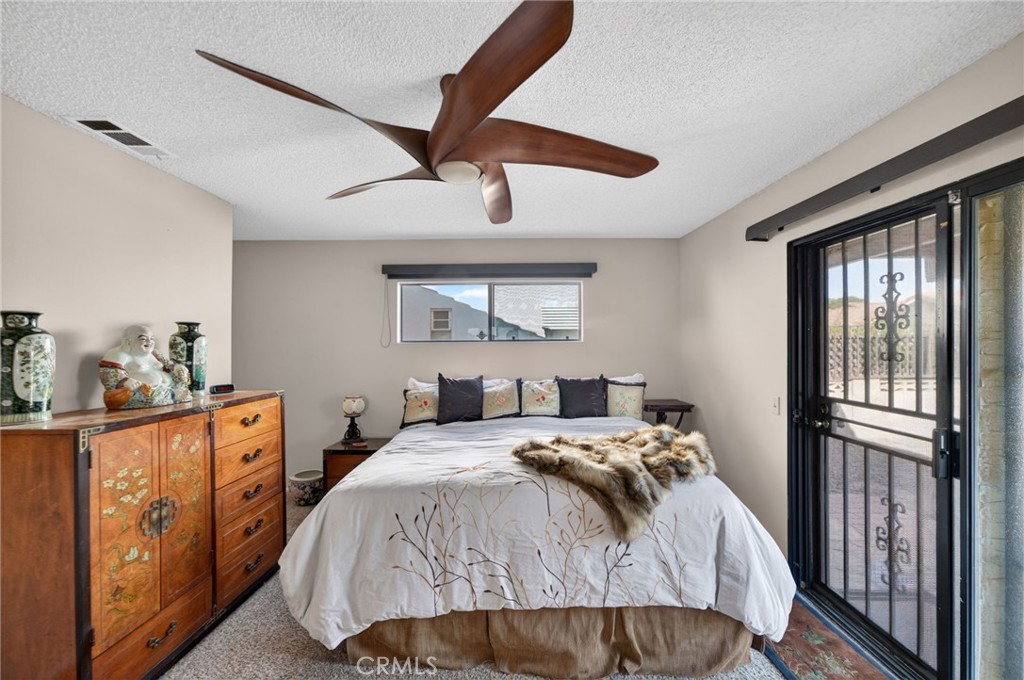 2218 Redwood Drive