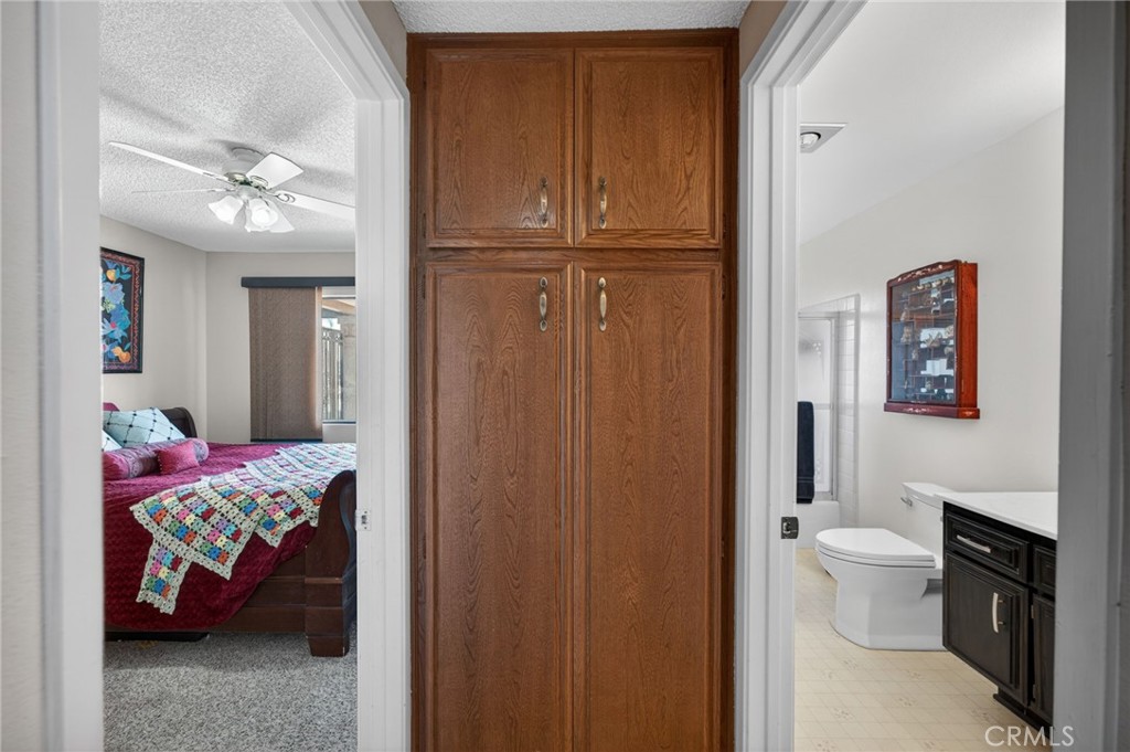 2218 Redwood Drive