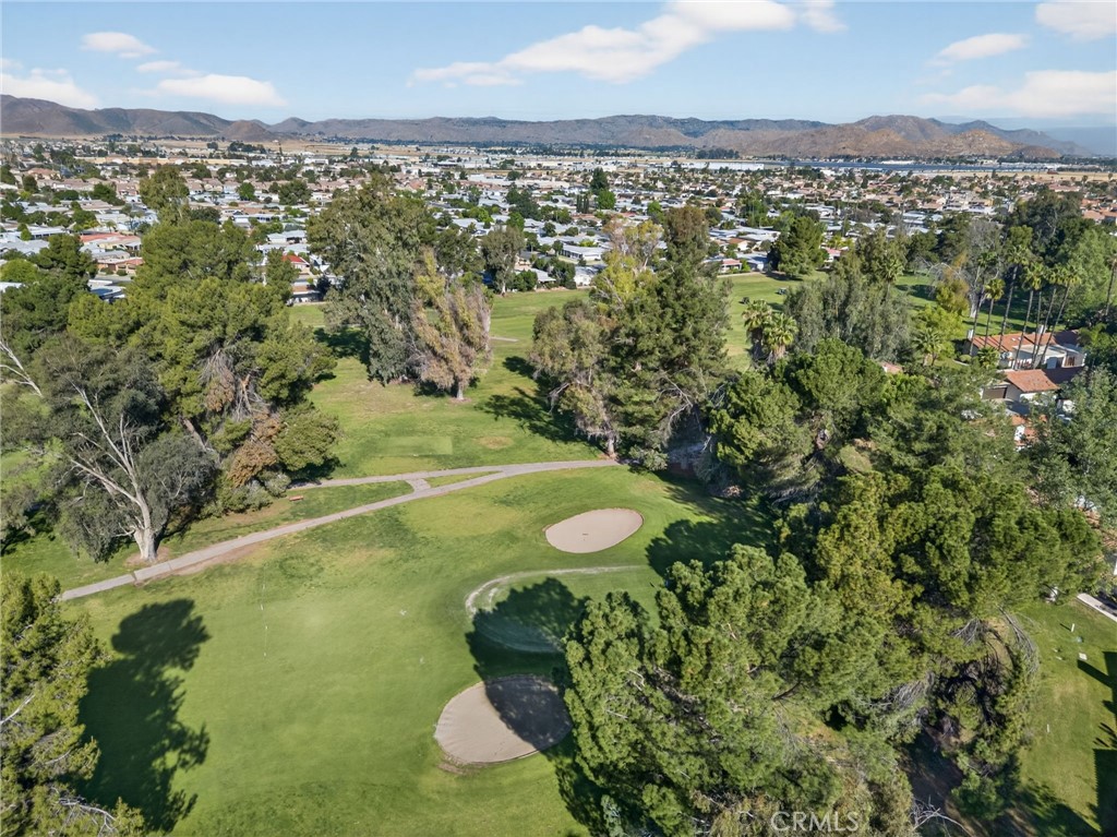 2218 Redwood Drive
