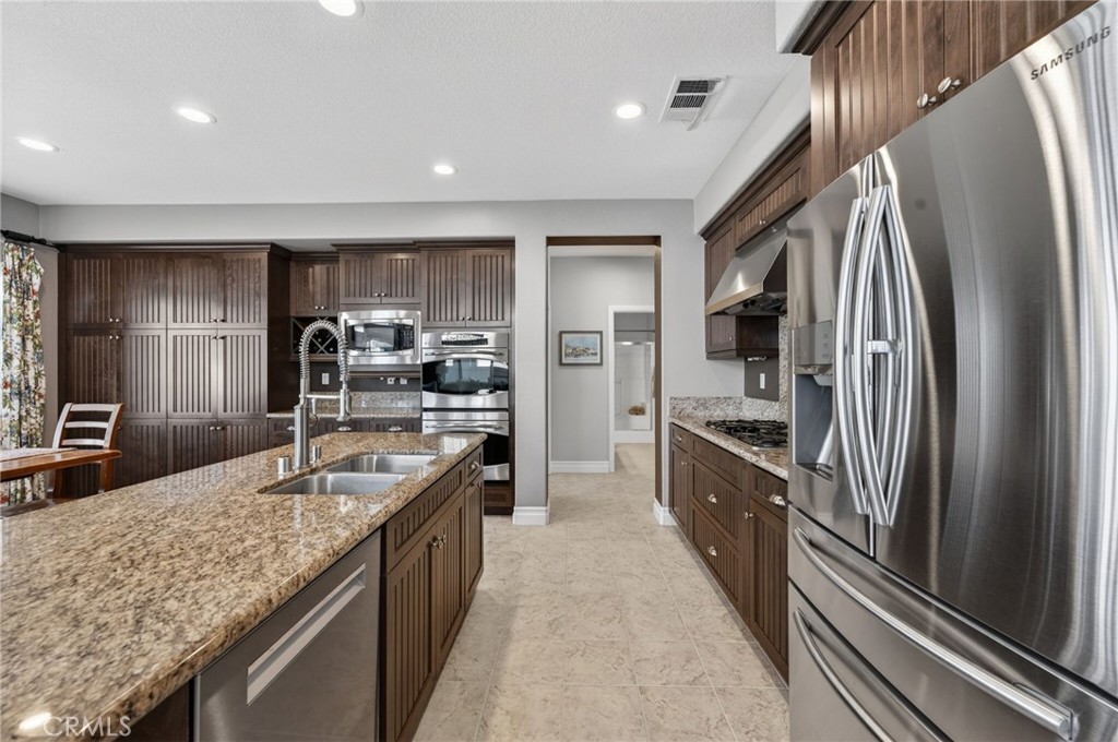 32208 Cedar Crest Court