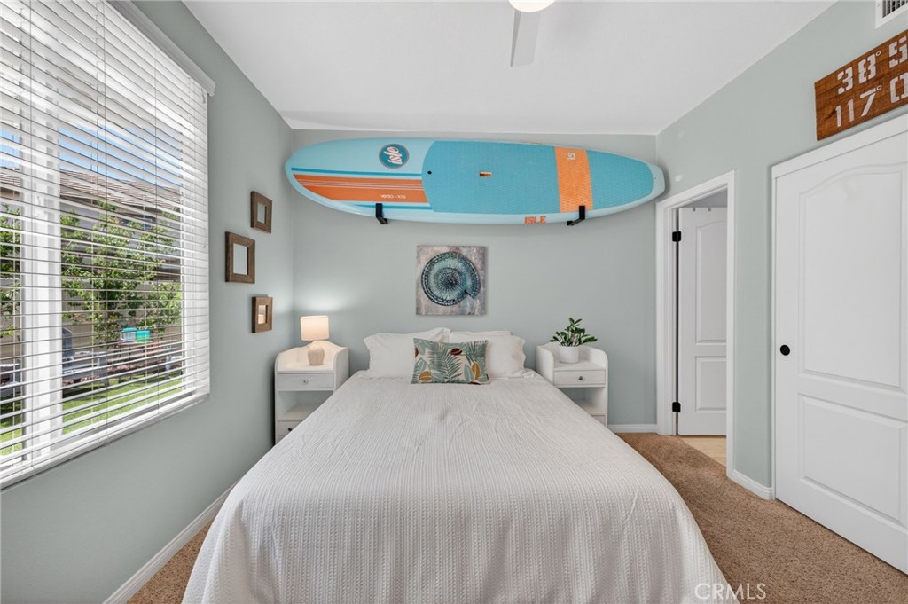 32183 Elk Grove