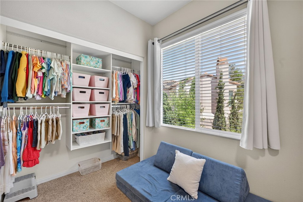 32183 Elk Grove
