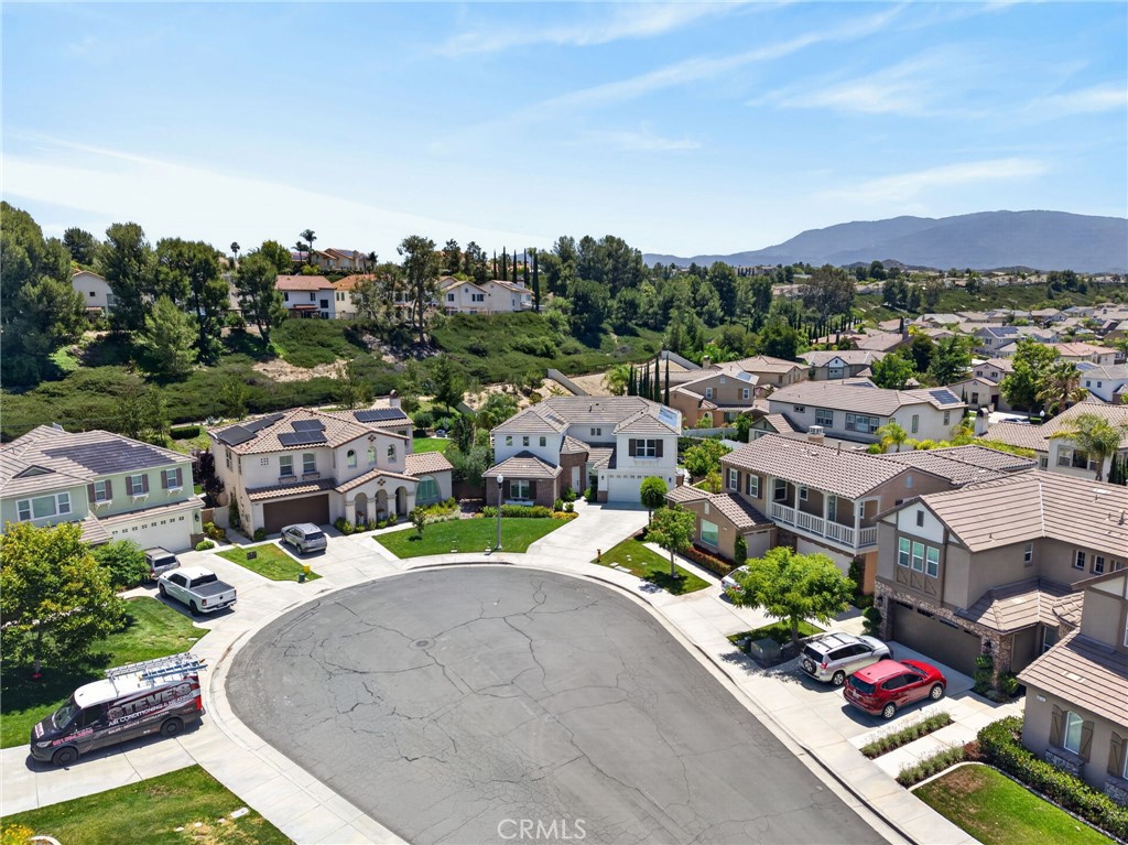 32183 Elk Grove