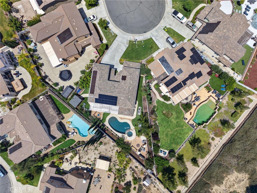 32183 Elk Grove