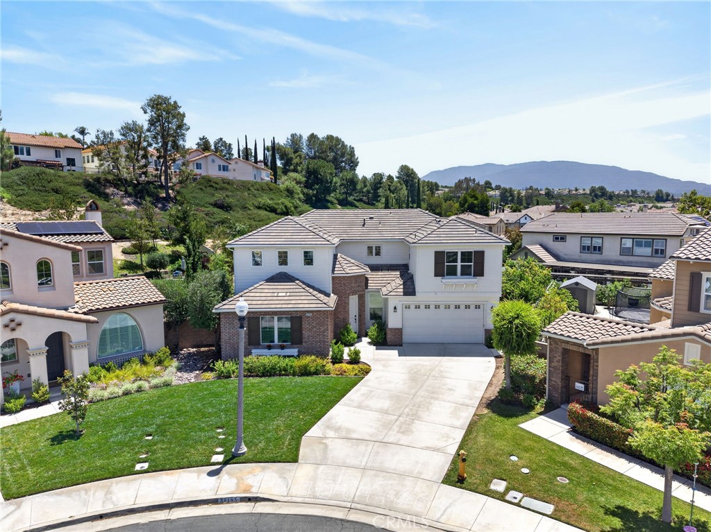 32183 Elk Grove