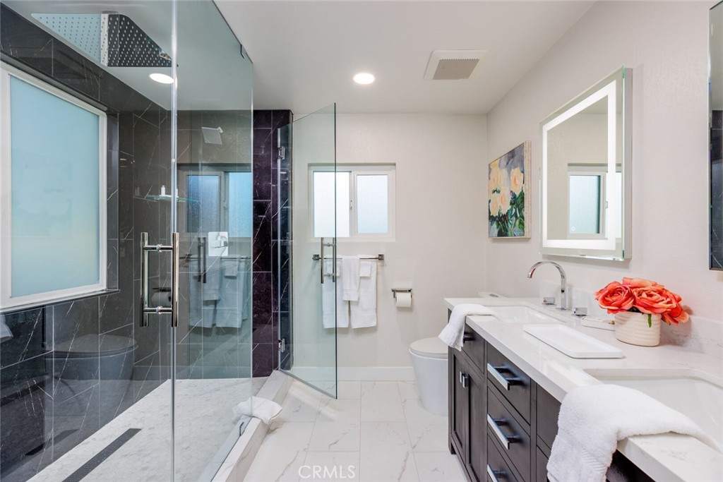 39450 Colleen Way