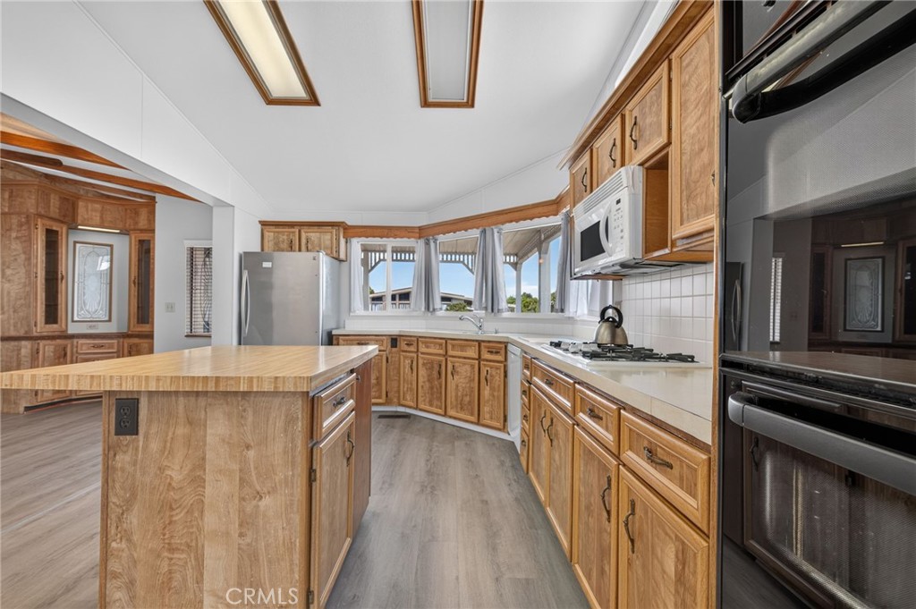 564 De Soto Drive