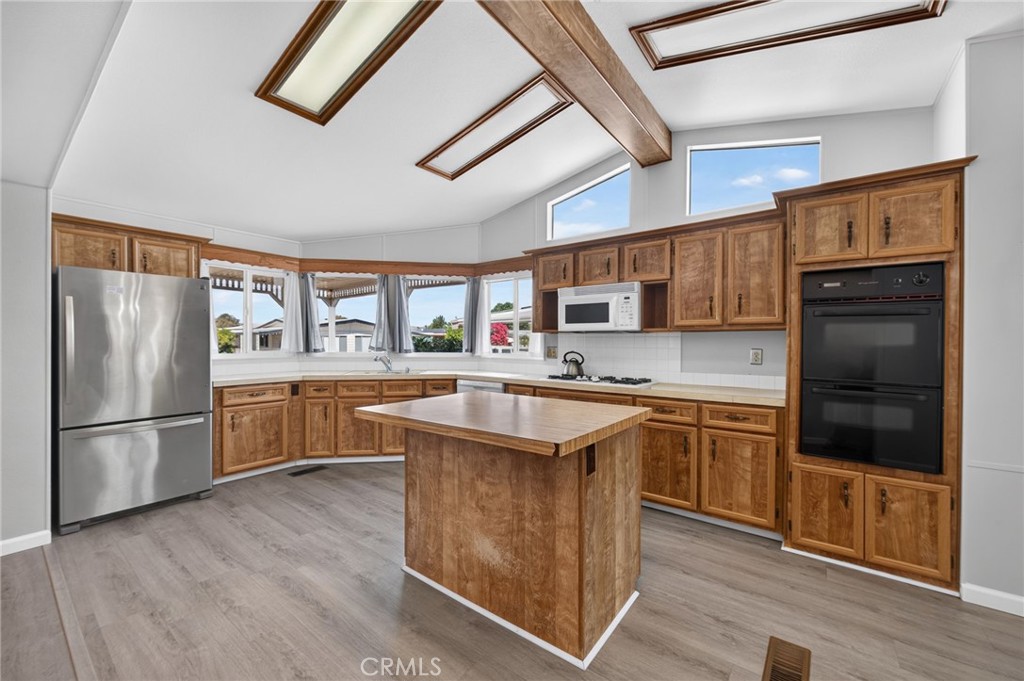 564 De Soto Drive