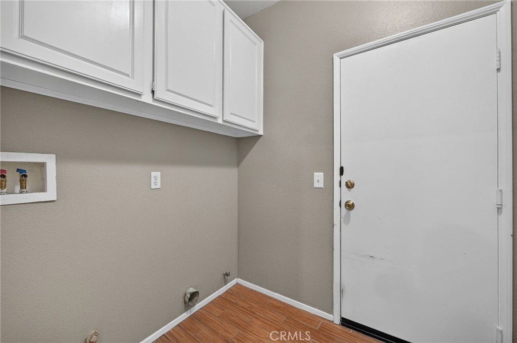 37799 Amber Lane