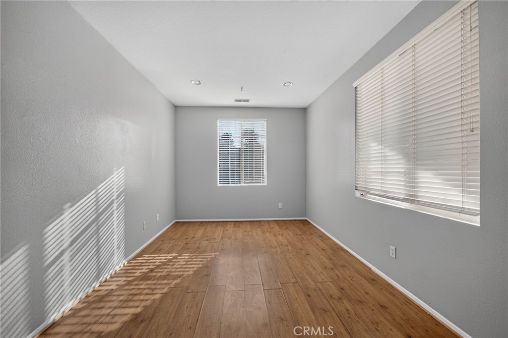 37799 Amber Lane