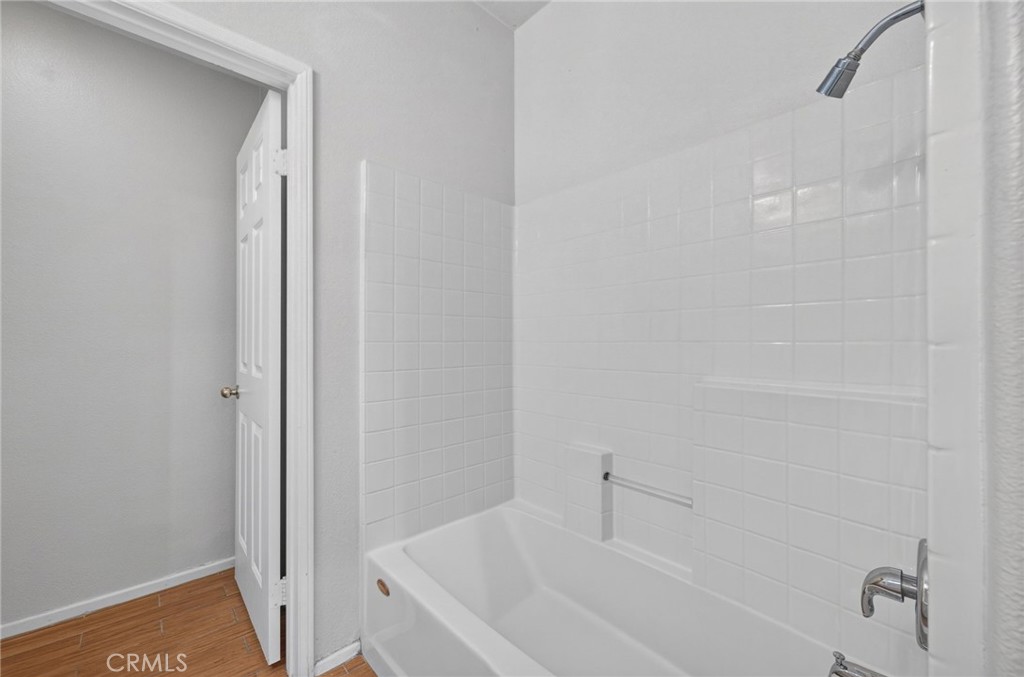 37799 Amber Lane