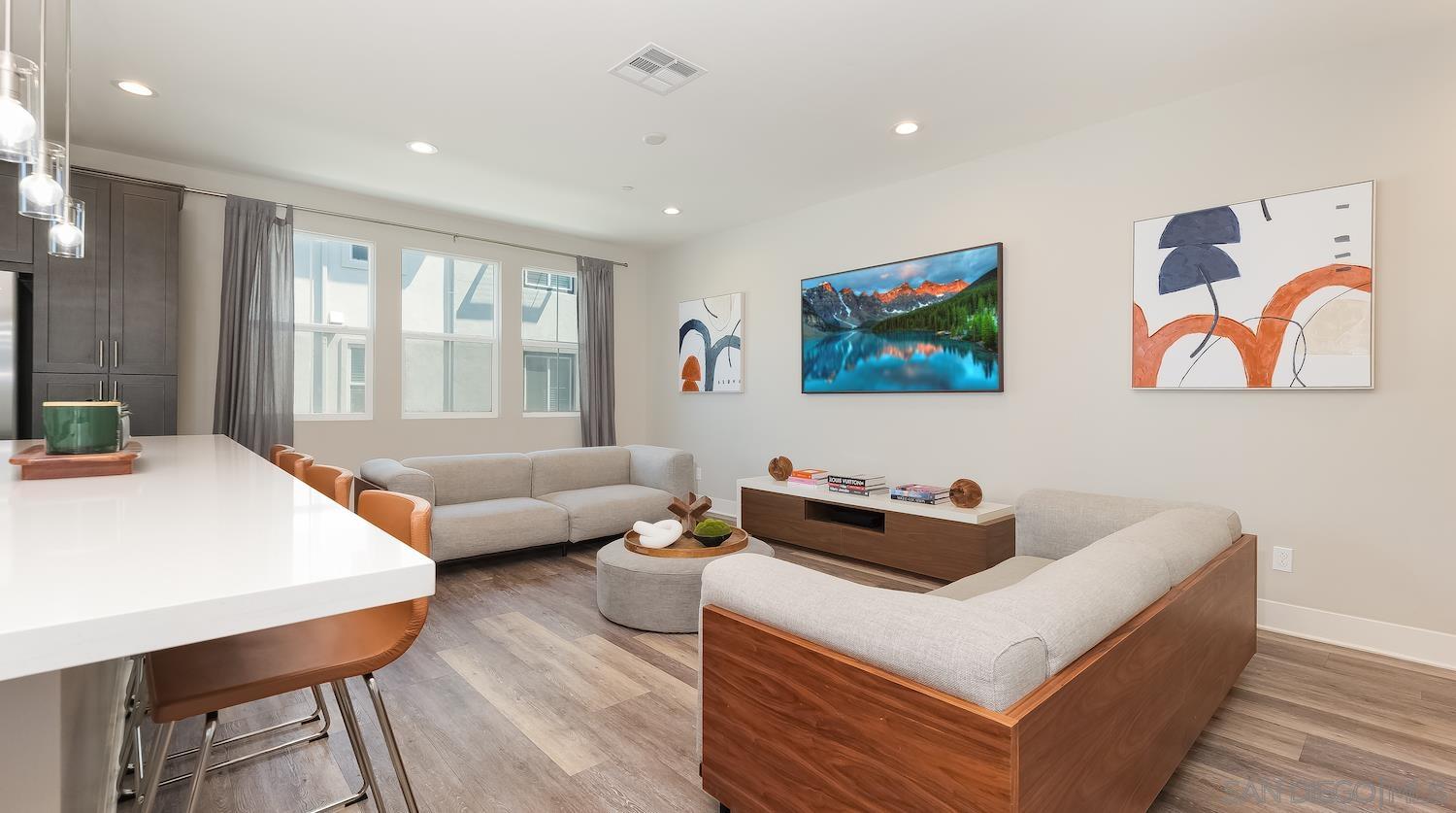 2126 Celestial Way # 4