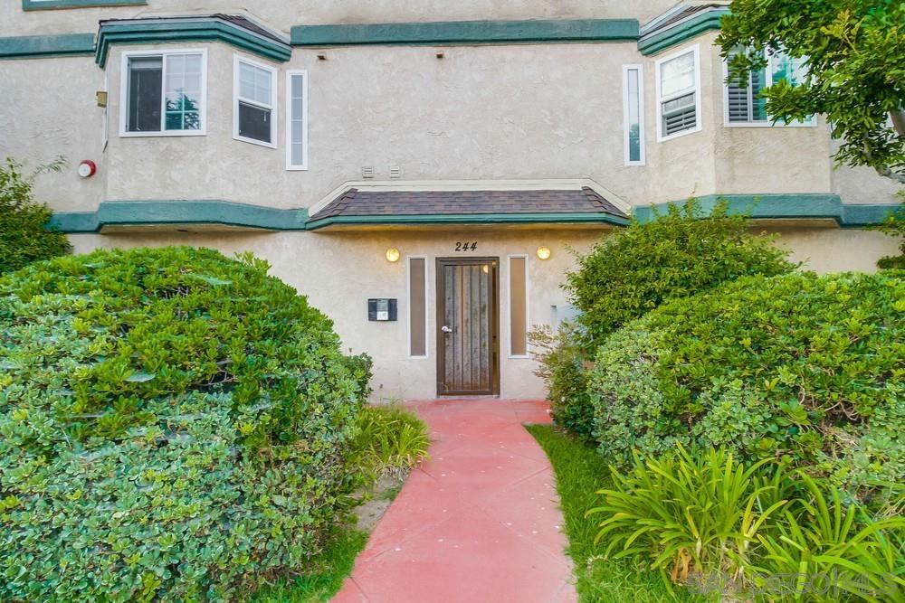 244 Evergreen Ave # F