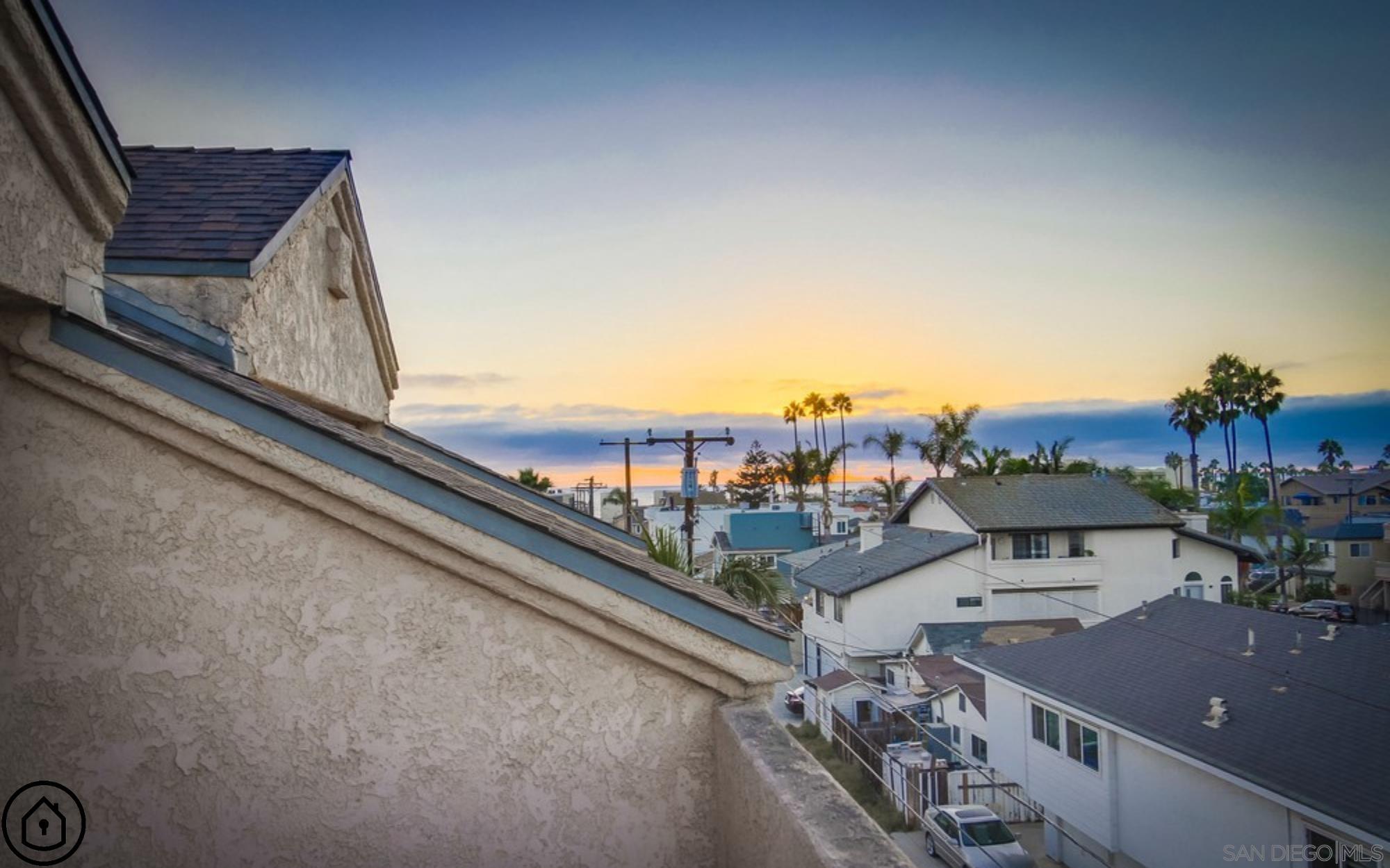 244 Evergreen Ave # F