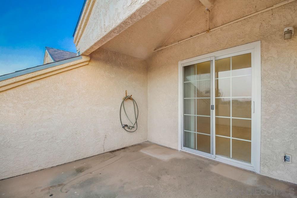 244 Evergreen Ave # F