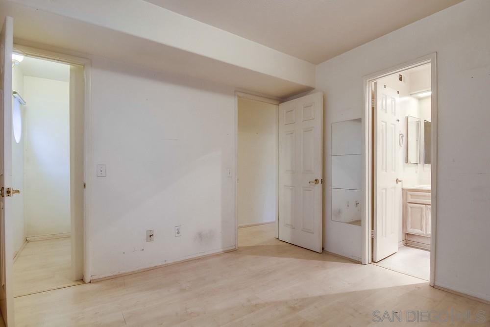 244 Evergreen Ave # F