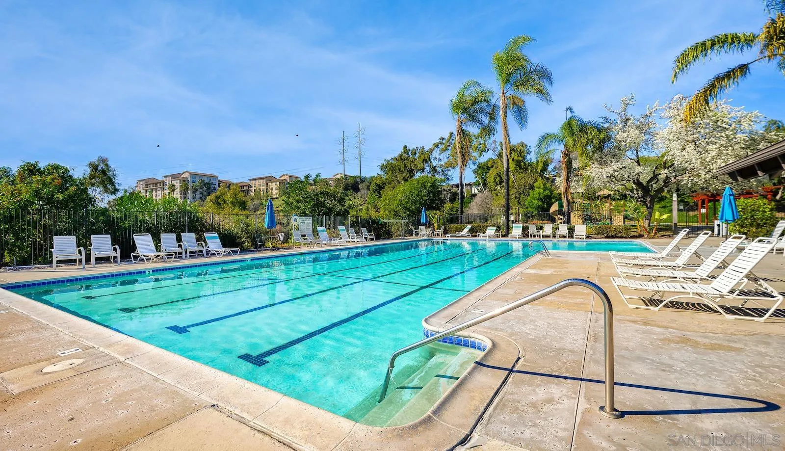 6242 Caminito Luisito