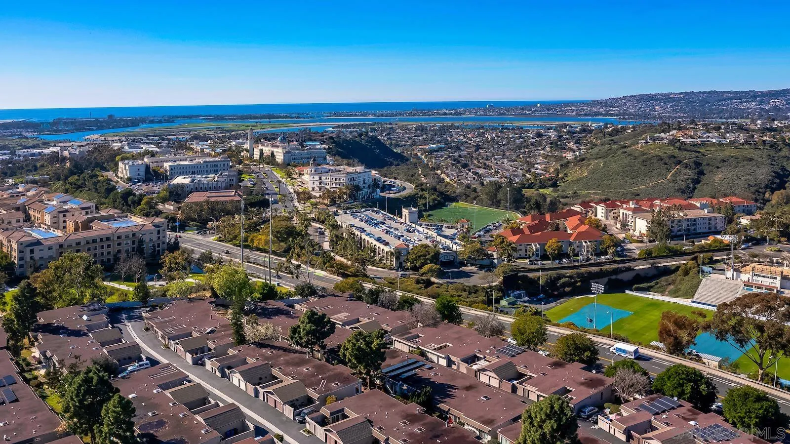 6242 Caminito Luisito