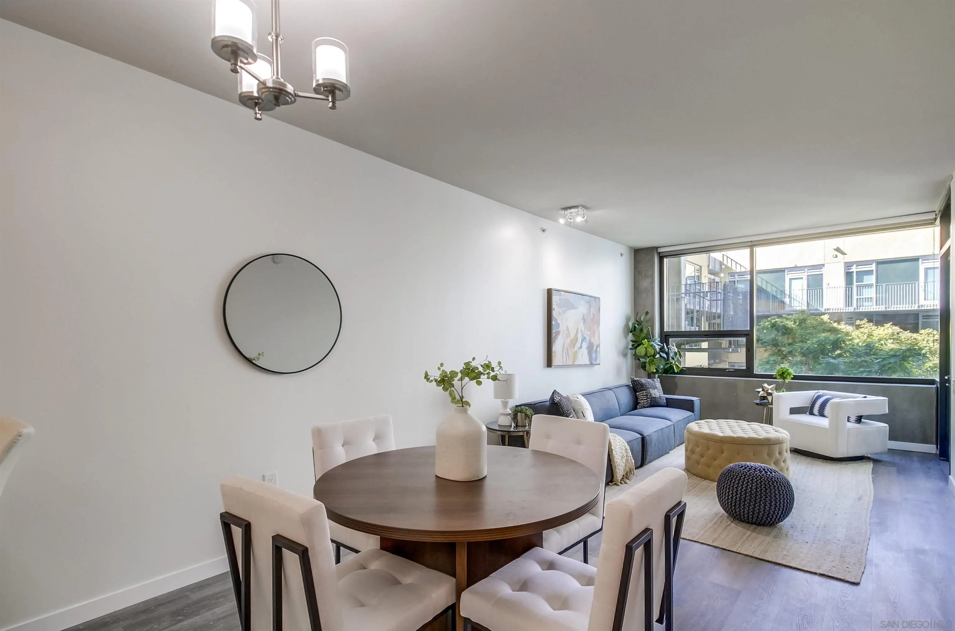 350 11th Avenue # 420