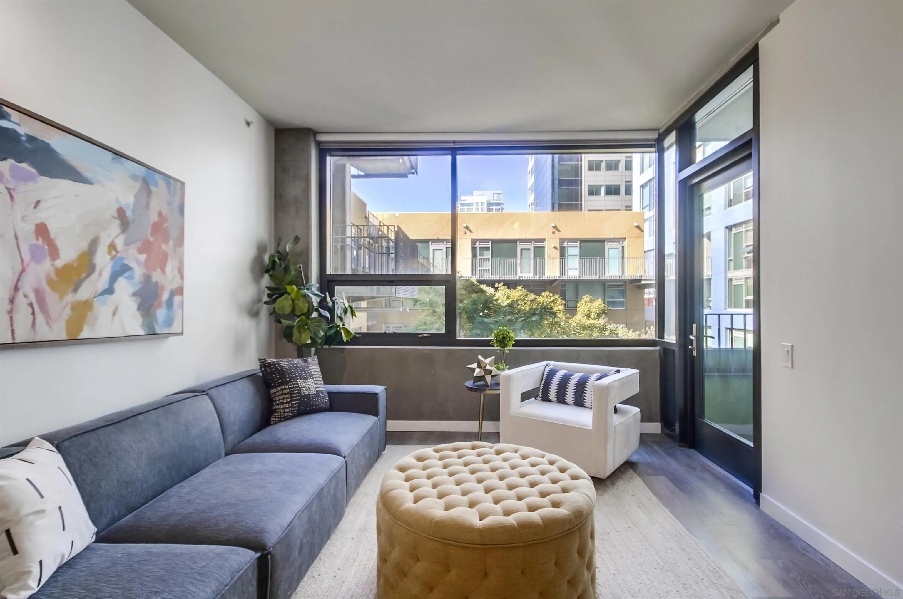 350 11th Avenue # 420