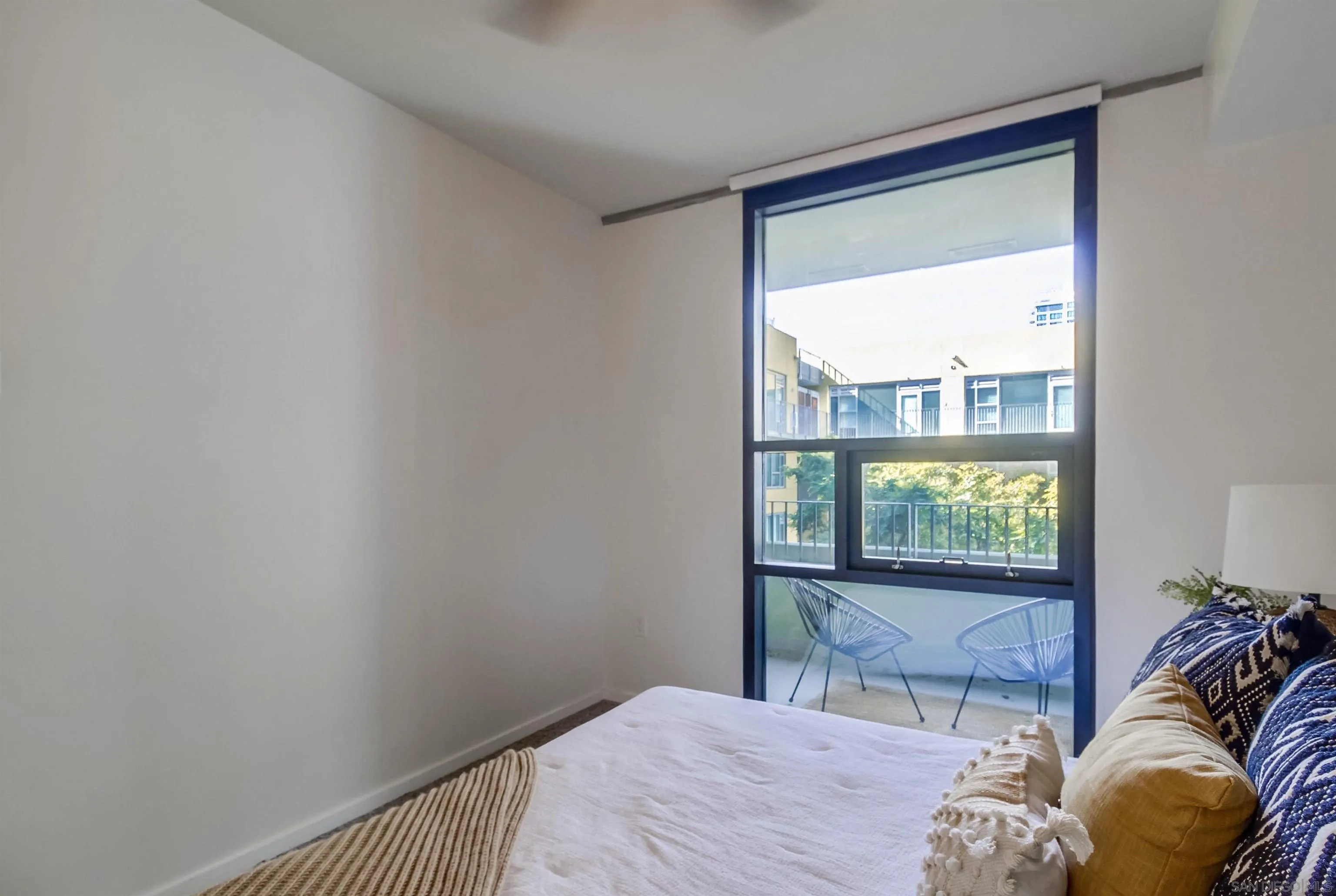 350 11th Avenue # 420