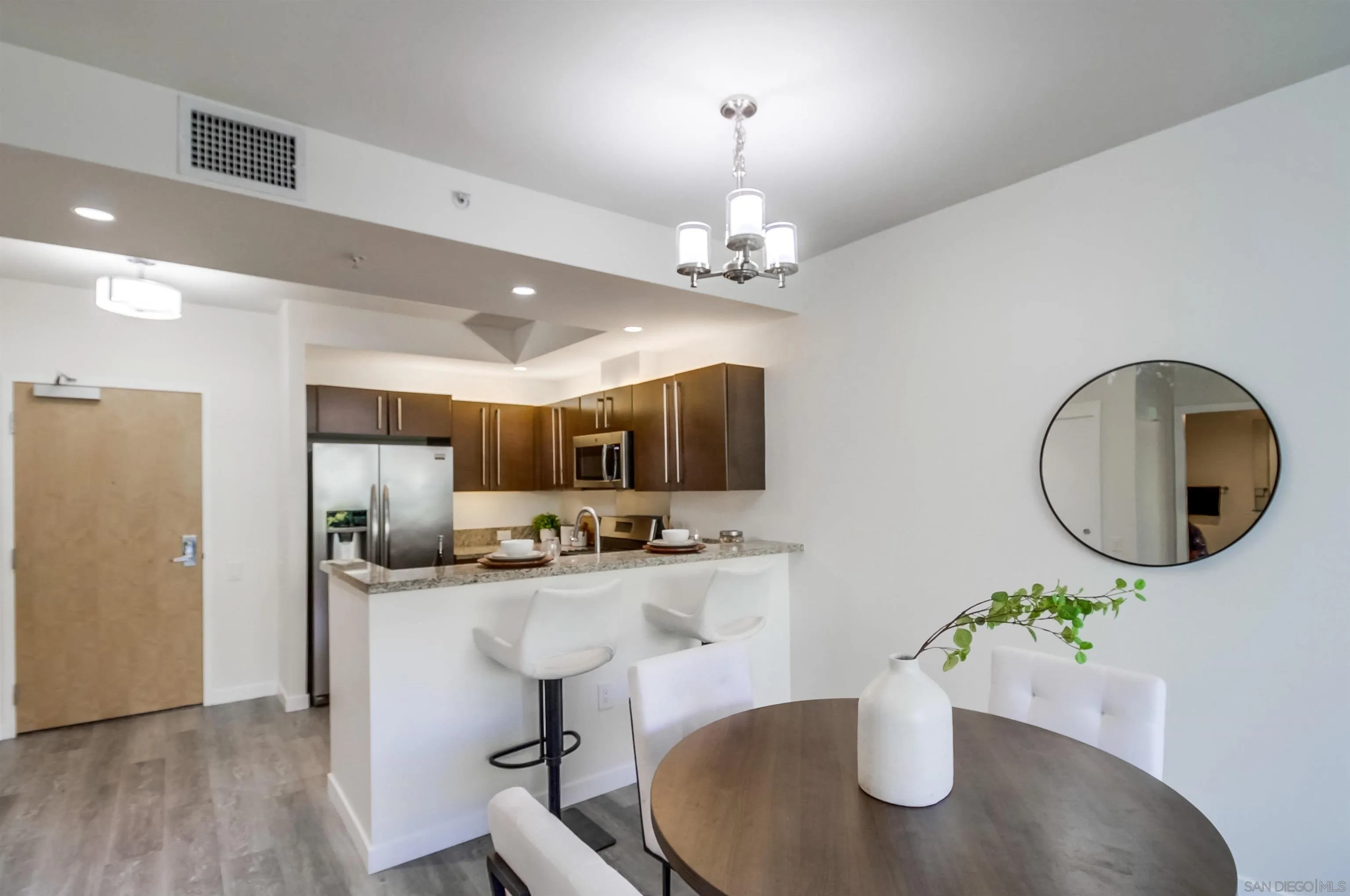 350 11th Avenue # 420