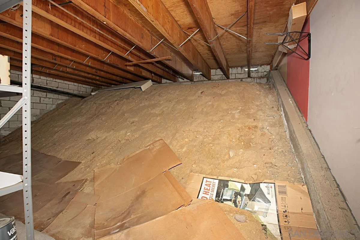 6308 Caminito Salado