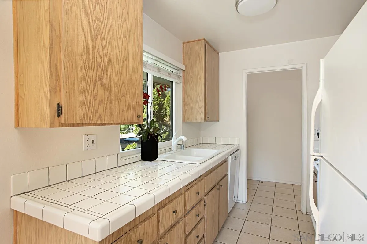 6308 Caminito Salado