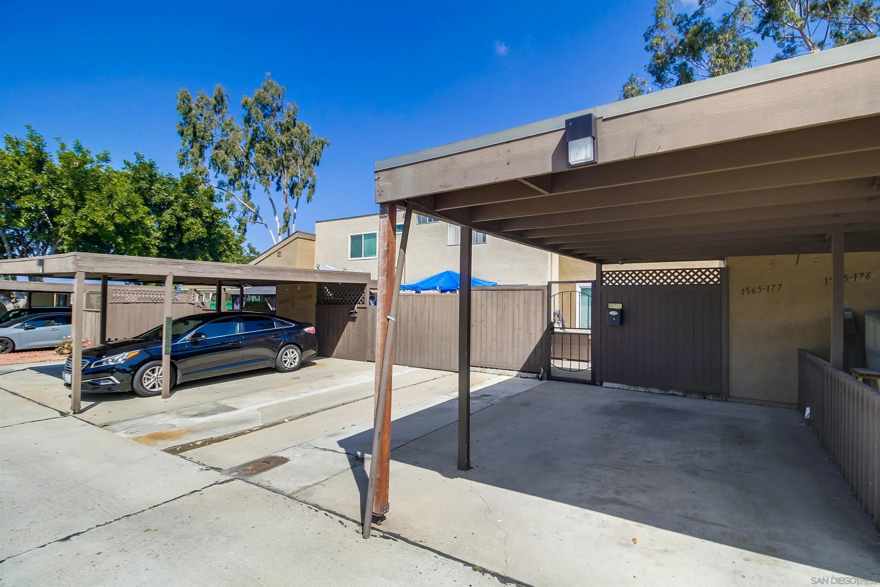 1565 Mendocino # 177