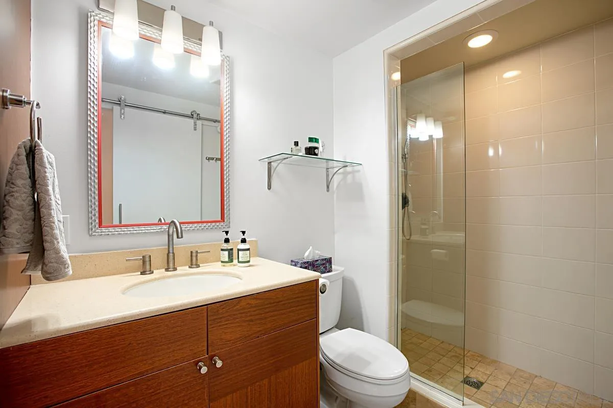 1740 Upas Street # 5