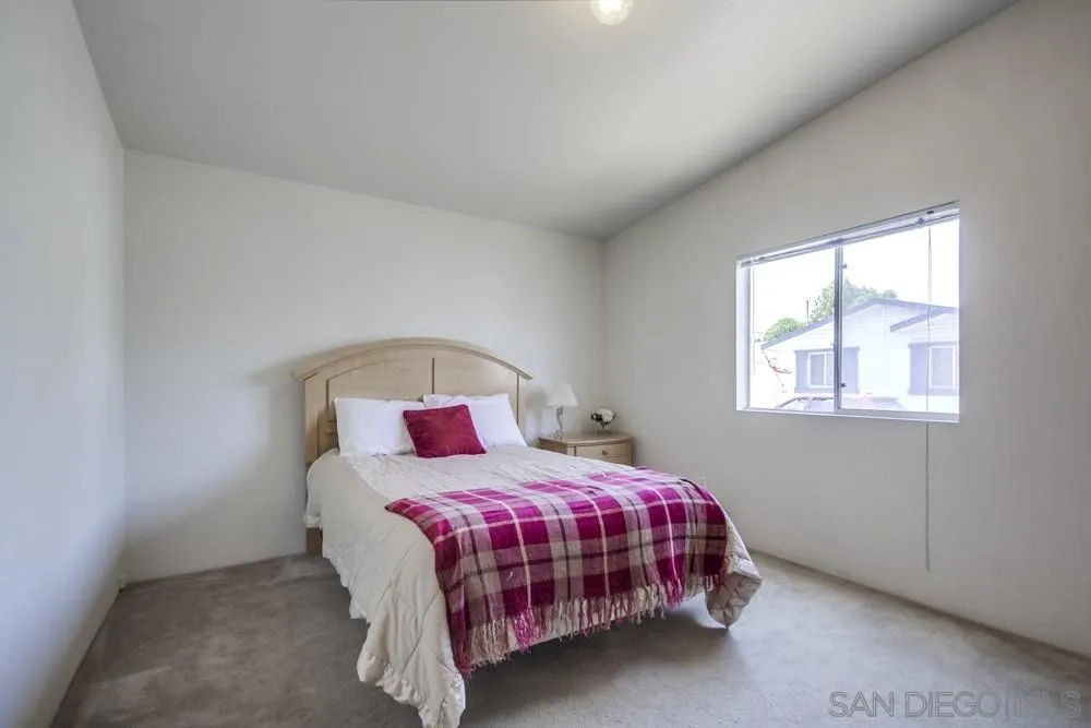 11851 Riverside Drive Spc 275