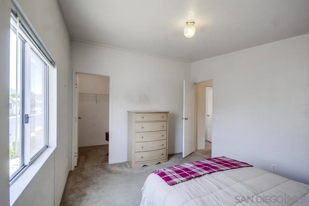 11851 Riverside Drive Spc 275