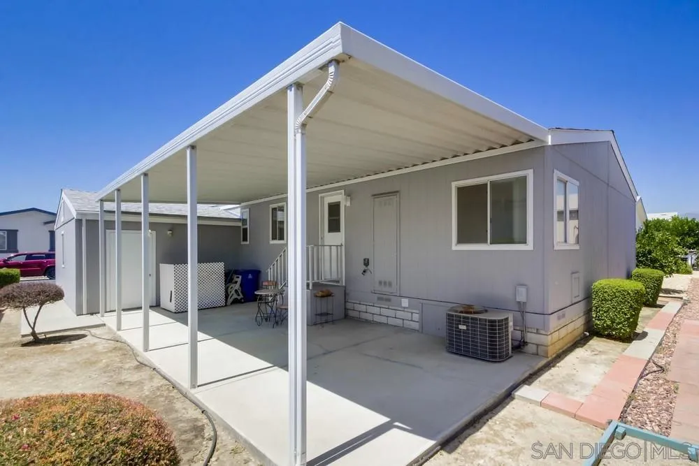 11851 Riverside Drive Spc 275