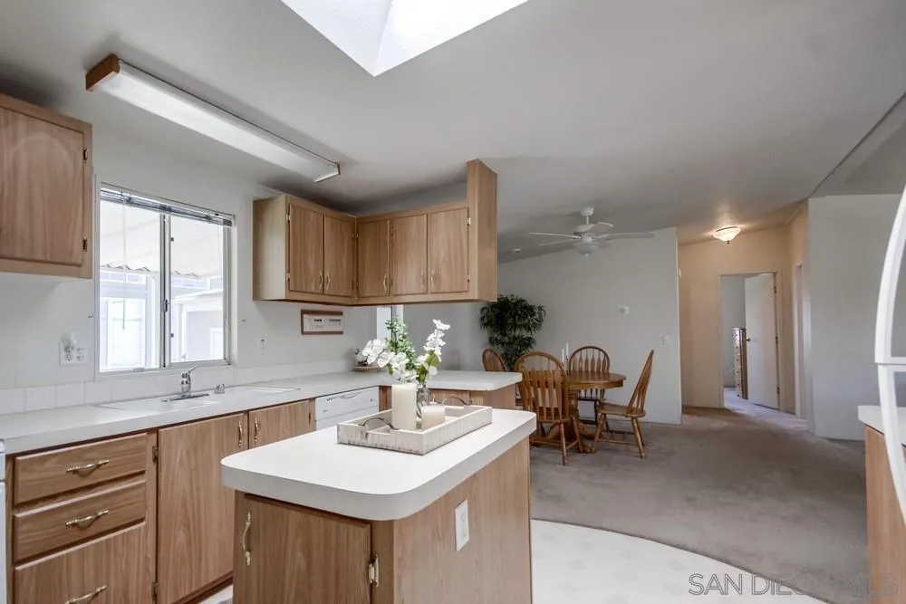 11851 Riverside Drive Spc 275