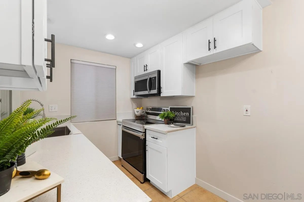 5350 Baltimore Dr. # 6