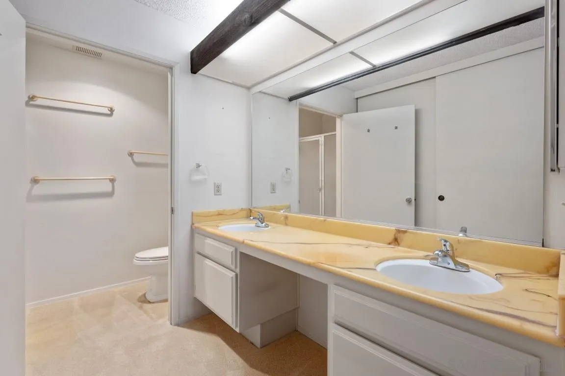 6747 Friars Rd # 124