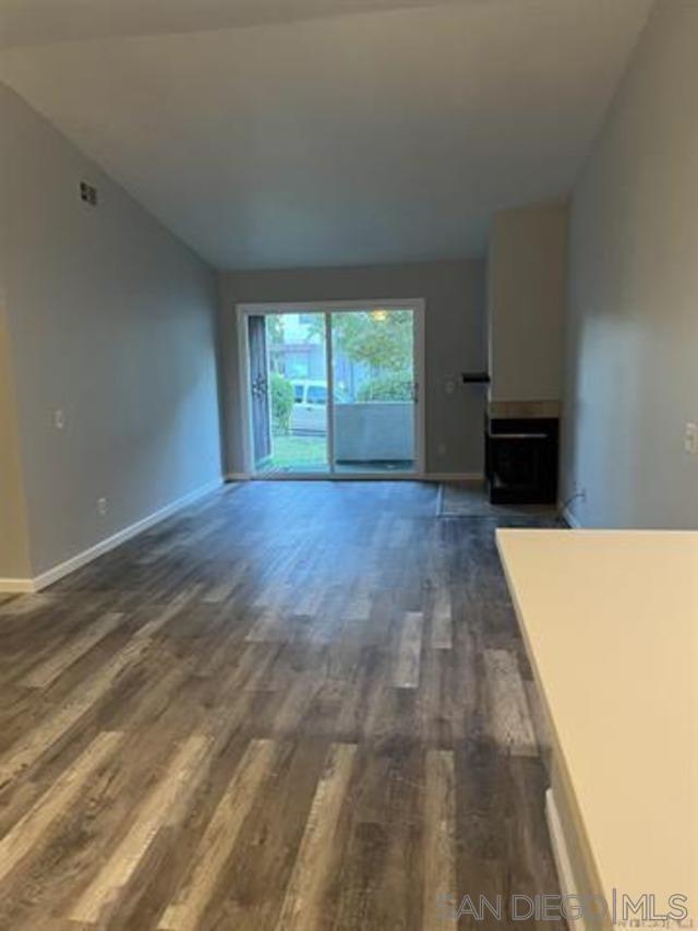 2425 Cranston Dr # 15