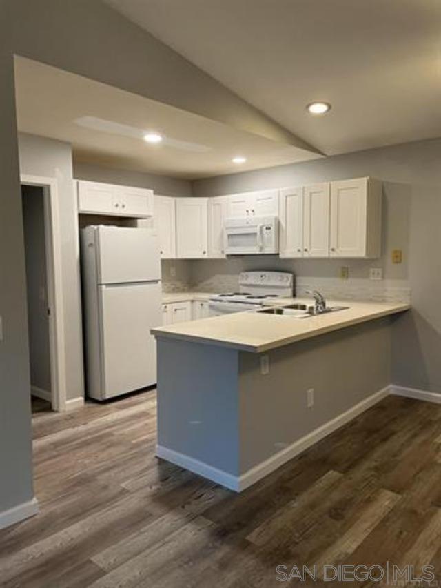 2425 Cranston Dr # 15