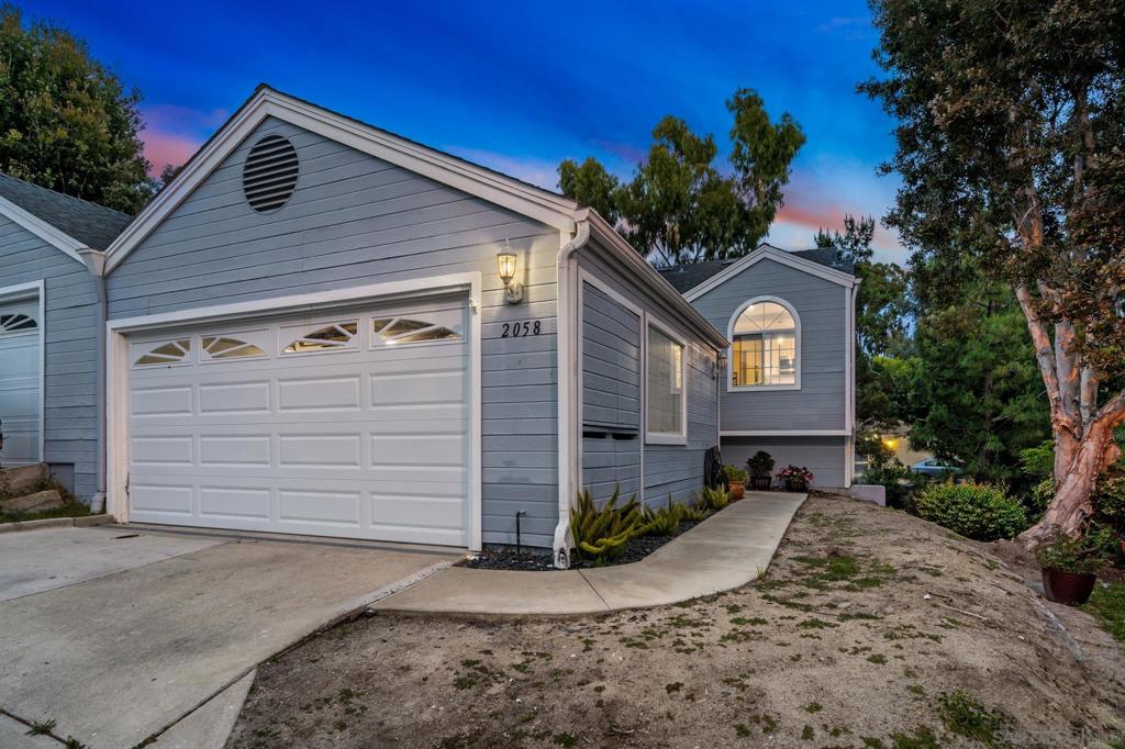 2058 Costa Vista Way