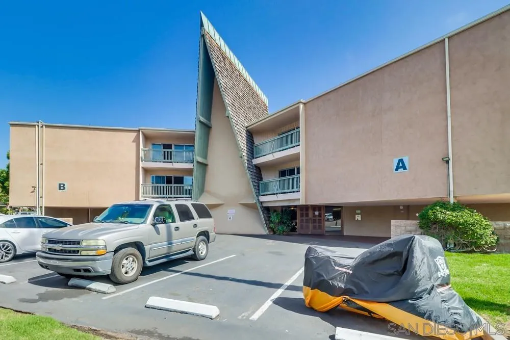 4444 W Point Loma Blvd # 22