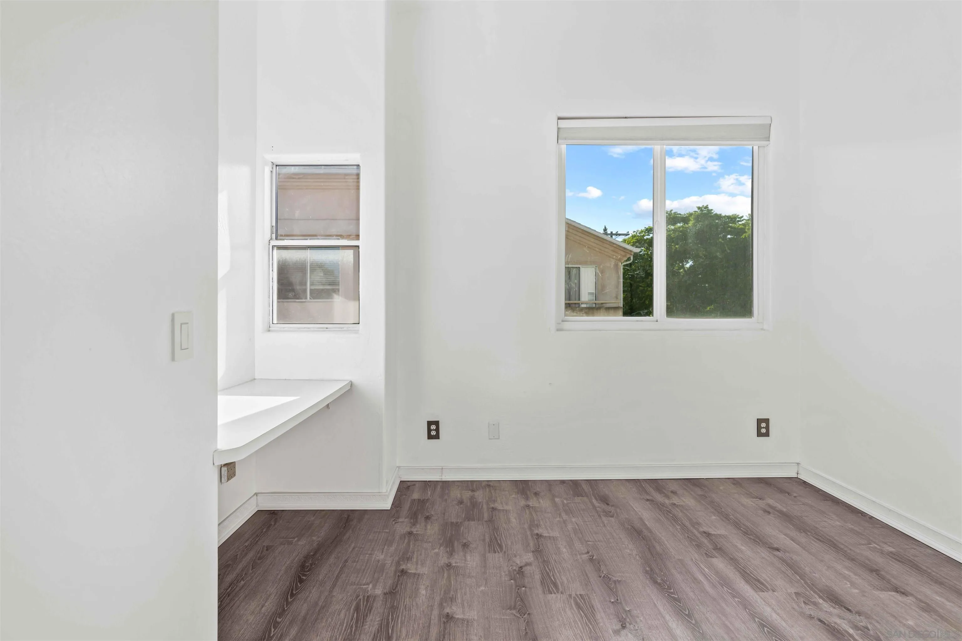 12069 Lemon Crest Dr