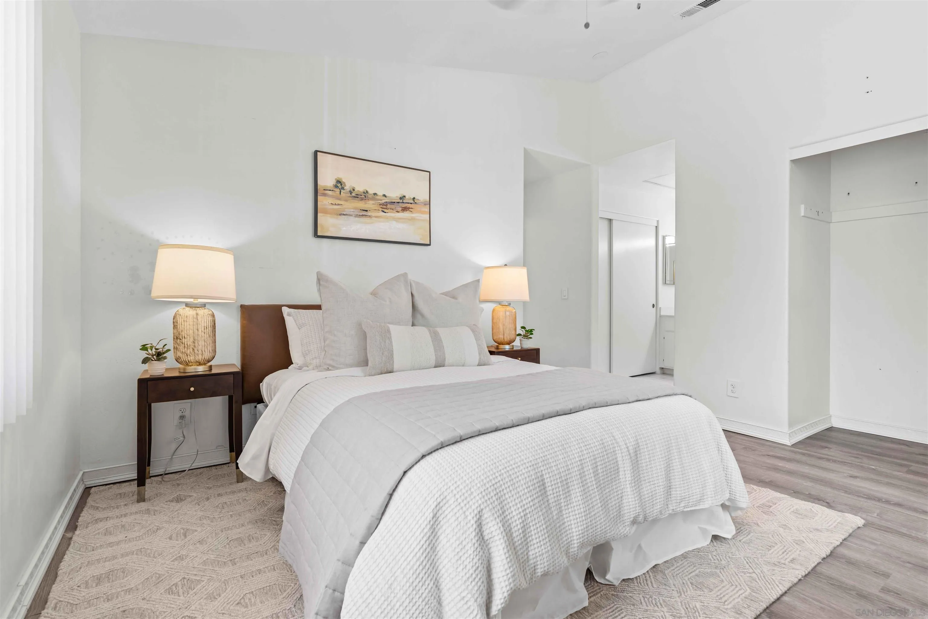 12069 Lemon Crest Dr